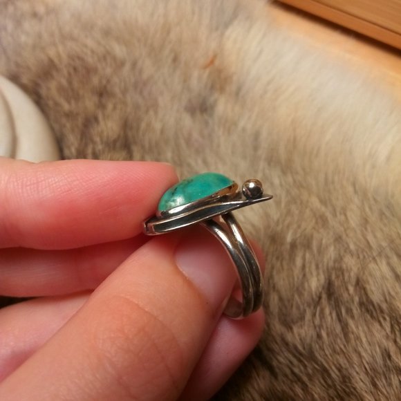 Abstract sterling silver turquoise abstract ring - Picture 3 of 3